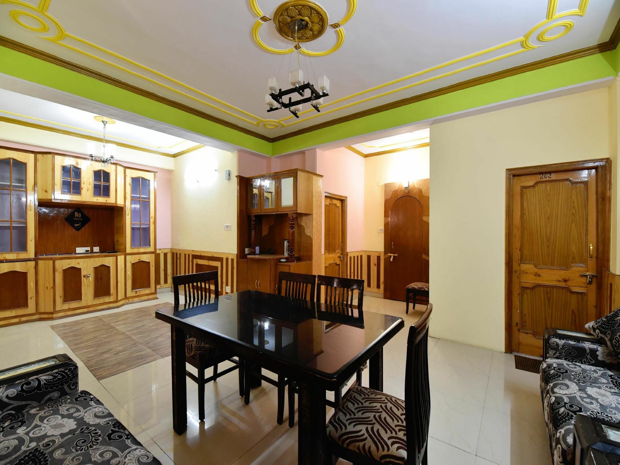 Oyo 4681 Snow Flake Cottage Shimla Exterior foto